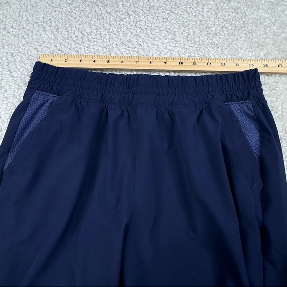Under Armour Squad 2.0 Womens Tapered
Training Warm-Up Pant. Navy Blue. Large - Picture 9 of 12
